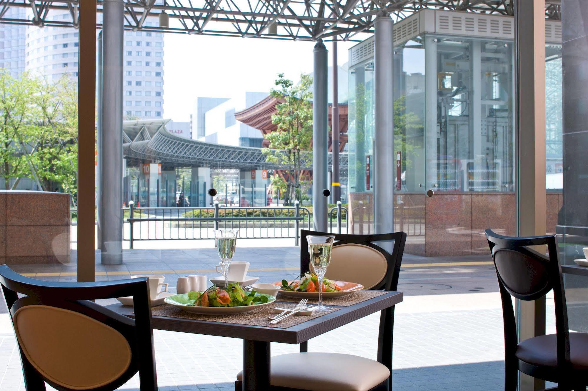 Via Inn Kanazawa Exteriör bild